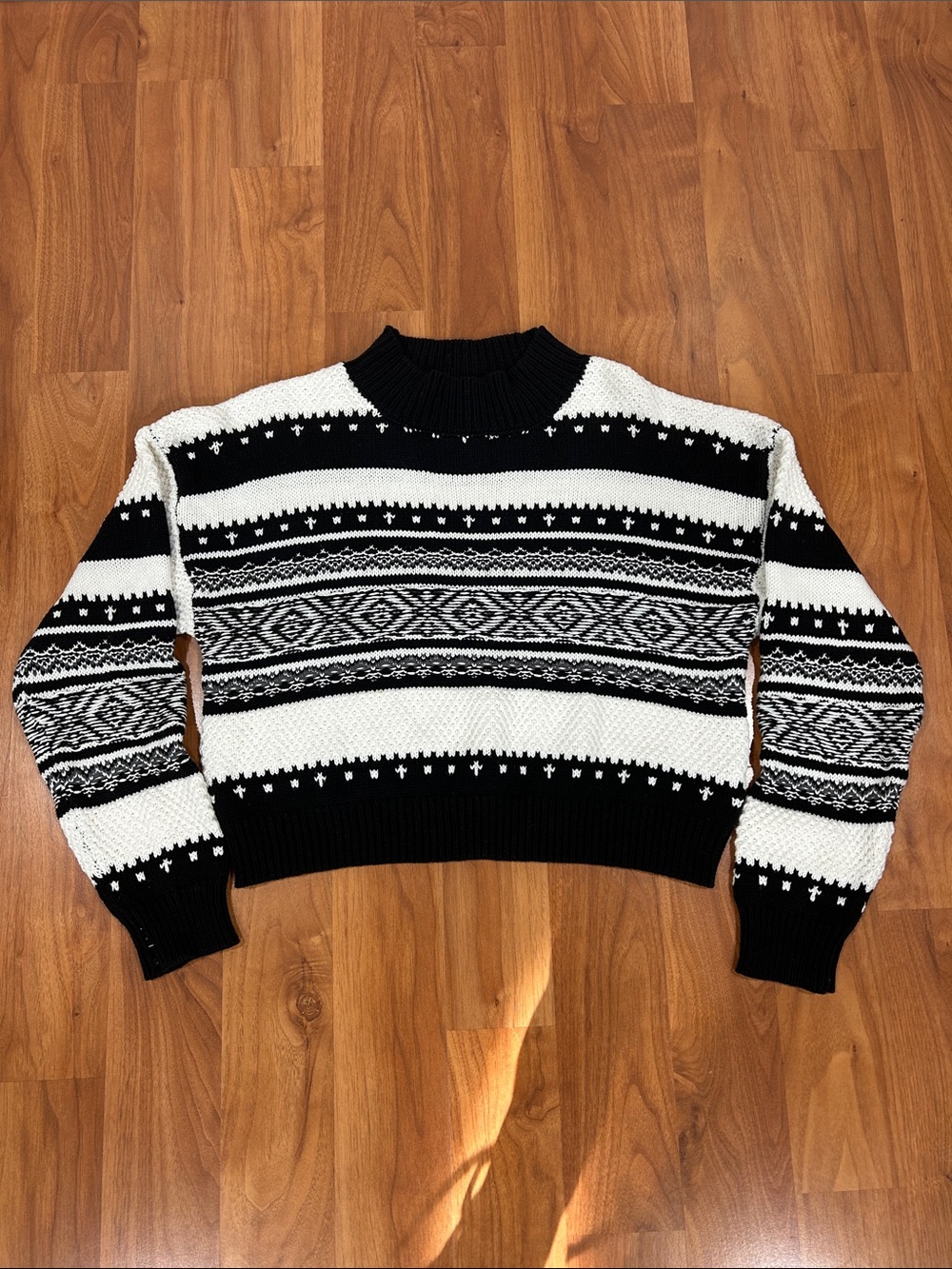 Forever 21 Black and White Fair Isle Turtleneck Sweater